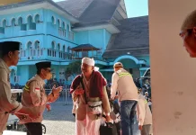 393 Jemaah Haji Lombok Tengah Kloter 2 Pulang, Tiba Sehat di Tanah Air