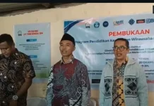 LPPK Berugak Seni Gelar Pelatihan Tenun bagi Generasi Muda Lombok Tengah
