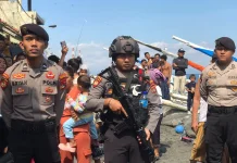Polisi Amankan 10 Orang dalam Penggerebekan Dua Kampung di Ampenan
