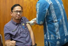 RSUD Soedjono Selong Laksanakan Vaksinasi MR bagi Karyawan