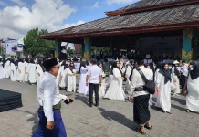 Ratusan Peserta Meriahkan Pawai Ta'aruf MTQ XXXI NTB di Lombok Tengah