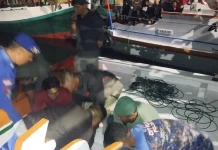 Personil Satpolairud Polres Lombok Timur Tangani ABK Meninggal Dunia