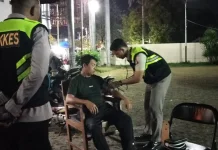 Patroli Presisi Polda NTB: Jaga Kamtibmas Sekaligus Periksa Kesehatan Warga