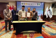 Bupati Bima Teken MoU Hilirisasi Ayam Terpadu dengan PT. Berdikari