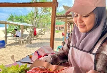 Pantai Wane Bima Dongkrak Ekonomi Warga