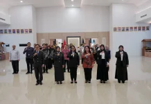 Kanwil Kemenkum NTB Ambil Sumpah Notaris Pengganti Kota Mataram dan KSB