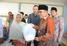 Bupati Najmul Ajak Perusahaan Ikuti Langkah PLN Peduli Masyarakat