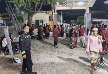 Polsek Mataram Kawal Pengajian Majelis Badruttaman di Ponpes Darul Falah
