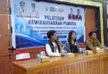 Eka Laraswati Ajak Pemuda KSB Bangun Mental Baja untuk Sukses Berwirausaha