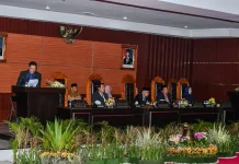 DPRD Lombok Timur Setujui Raperda Pertanggungjawaban APBD Tahun 2025