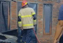 Korsleting Listrik, Hanguskan Rumah Permanen di Keruak