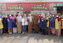 UMKM Cilok Ngangak Melonjak, Serap 90 Pekerja dan Produksi Dua Ton Perhari
