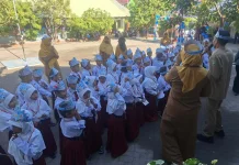 Antisipasi Bullying, Siswa SDN 16 Sumbawa Diajari Coding