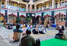 Gerakan Ayah Antar Anak Dinilai Perkuat Mental Siswa Baru