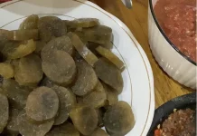 Pencok Geranggang, Kuliner Tradisional Berbahan Rumput Laut yang Nikmat dan Sehat