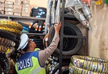 Tekan Penggunaan Knalpot Brong, Satlantas Polres Bima Kota Gandeng Bengkel