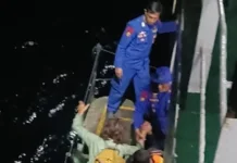 Cuaca Buruk, Mesin Rusak KMP Armada Karam di Sanggar