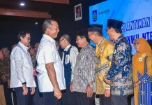 Gubernur Iqbal Titip Dua Tugas Besar kepada Pengurus Baru Dekopinwil NTB