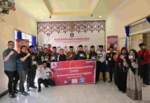 Telkomsel Salurkan Orbit untuk UMKM, Desa, dan Sekolah di Lombok