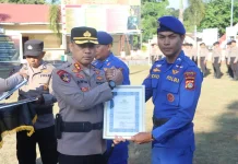 Satu Dipecat, Delapan Berprestasi Diganjar Reward di Polres Bima Kabupaten
