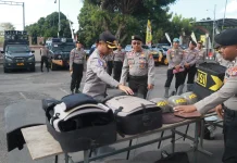 Kapolres Lombok Timur Cek Kesiapan Kendaraan Dinas dan Peralatan Operasional