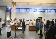 Wabup Una Lantik ASN Fungsional Tekankan Amanah dan Integritas Kerja