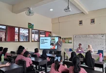 Balai Bahasa NTB Kenalkan Sastra Sasak kepada Siswa SDN 134 Mataram