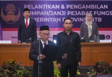 Lantik 118 Pejabat Fungsional , Sekda NTB Tekankan Pelayanan Berkualitas