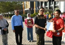 Lombok Timur Uji Coba Digitalisasi Bantuan Sosial Melalui Portal Perlinsos