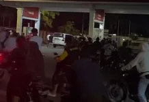 Antrean Kendaraan Masih Terjadi di Sejumlah SPBU