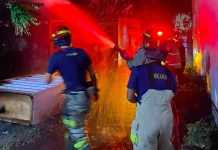 Rumah Kosong Dekat Permukiman Terbakar di Labuhan Haji