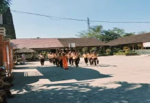 Semangat HUT ke-81 RI, Siswa SDN 1 Kopang Antusias Latihan Gerak Jalan