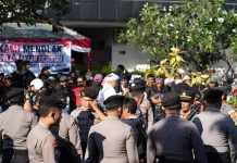 Eksekusi Arianz Hotel Dikawal Polisi, Ahli Waris Ungkap Polemik Lelang