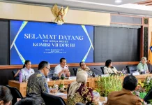 Persoalan Sampah hingga Status Kawasan Gili Tramena Ditargetkan Beres Akhir Tahu