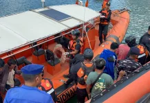 Kapal Penumpang Terbakar di Selat Lombok, 172 Orang Selamat dan Satu Meninggal
