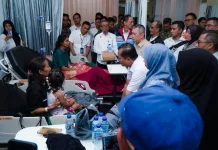 Gubernur NTB dan Menhub Jenguk Korban KMP Putri Yasmin di RSUD Gerung