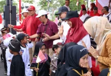 Ribuan Peserta Semarakkan Karnaval HUT RI ke-81 di Gerung Lombok Barat
