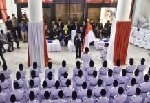 53 Paskibraka Kabupaten Bima Bertugas pada HUT Kemerdekaan