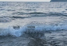 Tetap Waspada Gelombang Tinggi untuk Pengguna Transportasi Laut dan Nelayan