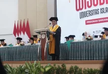 Wisuda 1.443 Lulusan UIN Mataram, Rektor Tekankan Kontribusi untuk Masyarakat