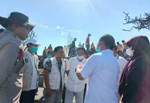 MIM Foundation Siap Bangun Kembali Masjid di Kampung Adat Sade