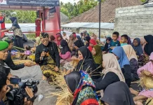 Pemuda Loyok Kembali Gelar Gawe Adat Inan Dowe II