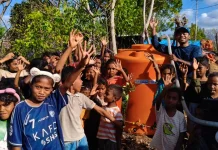 Gempa Flores: Anak-anak Hadapi Ancaman Berlapis di Pengungsian, Plan Indonesia Desa