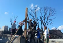 Nyemulak Tandai Pembangunan Kembali Kampung Adat Sade