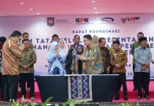 DPRD Lombok Barat Teken Komitmen Bersama Perkuat Pemerintahan Antikorupsi