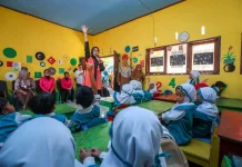 Forikan NTB Ajak Anak KLU Gemar Makan Ikan sejak Dini