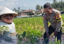 Bhabinkamtibmas Sambangi Petani, Ajak Jaga Kamtibmas dan Cegah Karhutla