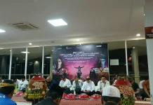 Tradisi Betabeq Kembali Digelar Jelang MotoGP Mandalika 2026