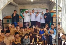 35 Anak Yatim Piatu Terima Bantuan Kemensos untuk Sekolah dan Kebutuhan Harian