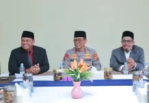 Kunjungi PMI Dea Malela, Kapolda NTB Bangun Sinergi dengan Pesantren